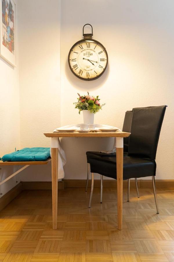 Old Town Apartment รอทท์ไวล์ ภายนอก รูปภาพ